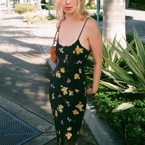 casual dresses vintage floral printed boho dress women beach party wear midi bodycon summer black elegant vestidos, Black;gray
casual dresses vintage floral printed boho dress women beach party wear midi bodycon summer black elegant vestidos, Black;gray