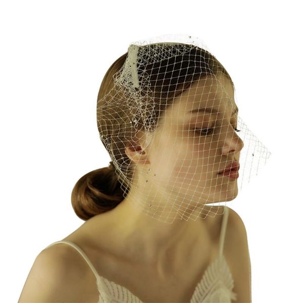 bridal veils 1 pc short veil elegant vintage cut edge mesh gauze wedding accessories for women party, Black
bridal veils 1 pc short veil elegant vintage cut edge mesh gauze wedding accessories for women party, Black