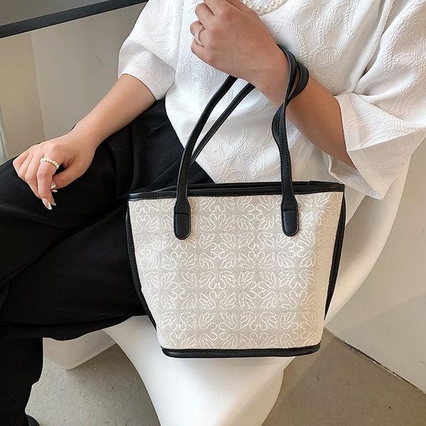 evening bags printing pu leather totes bag with short handle for women 2021 female travel fashion solid color shoulder purses and handbags
evening bags printing pu leather totes bag with short handle for women 2021 female travel fashion solid color shoulder purses and handbags