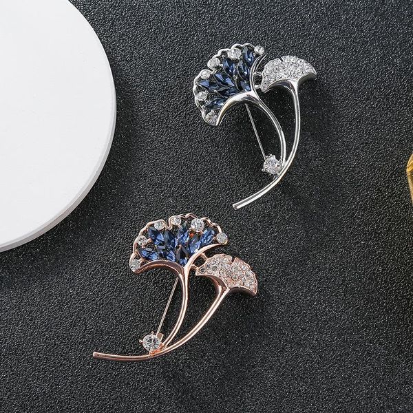 pins, brooches 2021 elegant ginkgo biloba brooch sweet flower pin gift for women wedding engagement date party jewelry, Gray
pins, brooches 2021 elegant ginkgo biloba brooch sweet flower pin gift for women wedding engagement date party jewelry, Gray