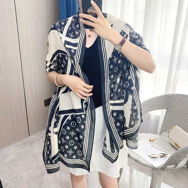 cotton 2021 autumn warm women's shawl color matching random hemp thin winter large scarf, Blue;gray
cotton 2021 autumn warm women's shawl color matching random hemp thin winter large scarf, Blue;gray