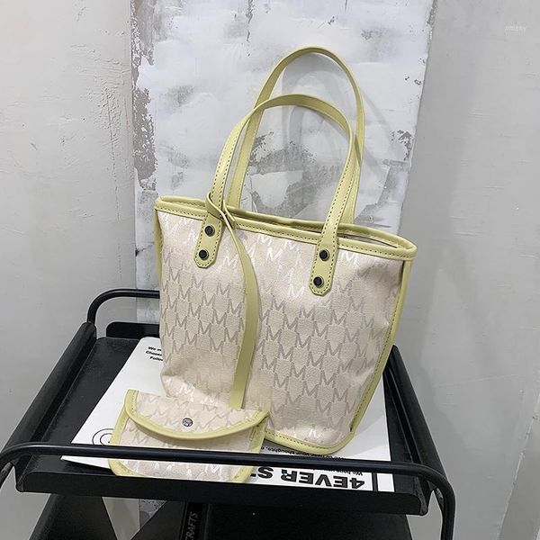 evening bags original brand bag female ins 2021 fashion chain messenger all-match handbag bucket shoulder1
evening bags original brand bag female ins 2021 fashion chain messenger all-match handbag bucket shoulder1