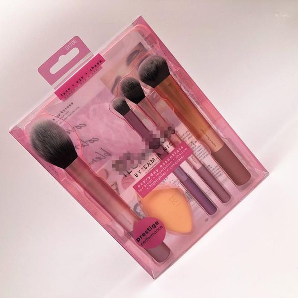 professiona makeup brush set, everyday essentials for blush +foundation+highlighter+concealer1
professiona makeup brush set, everyday essentials for blush +foundation+highlighter+concealer1