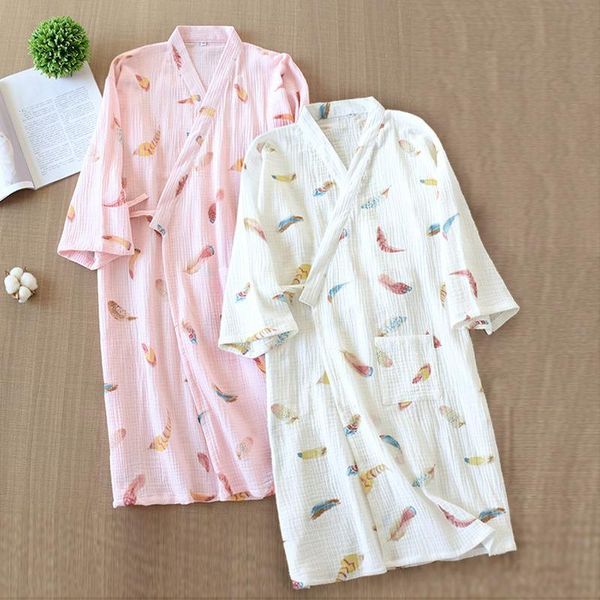 women's sleepwear cotton robes for women kimono cardigan japanese style pajamas three quarter sleeve breathable feather printed bathrob, Black;red
women's sleepwear cotton robes for women kimono cardigan japanese style pajamas three quarter sleeve breathable feather printed bathrob, Black;red