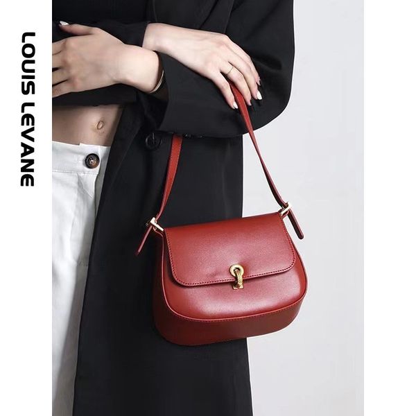 70% off design hand red summer 2021 new fashion saddle women's versatile one shoulder messenger bag wedding bag wjvk, Red;black
70% off design hand red summer 2021 new fashion saddle women's versatile one shoulder messenger bag wedding bag wjvk, Red;black
