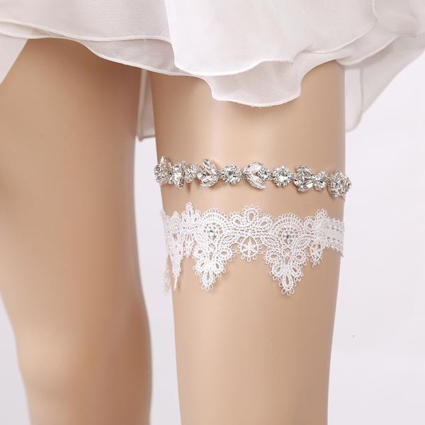 wedding garter rhinestone embroidery flower beading white garters for women/female/bride thigh ring bridal leg garte, Black;white
wedding garter rhinestone embroidery flower beading white garters for women/female/bride thigh ring bridal leg garte, Black;white