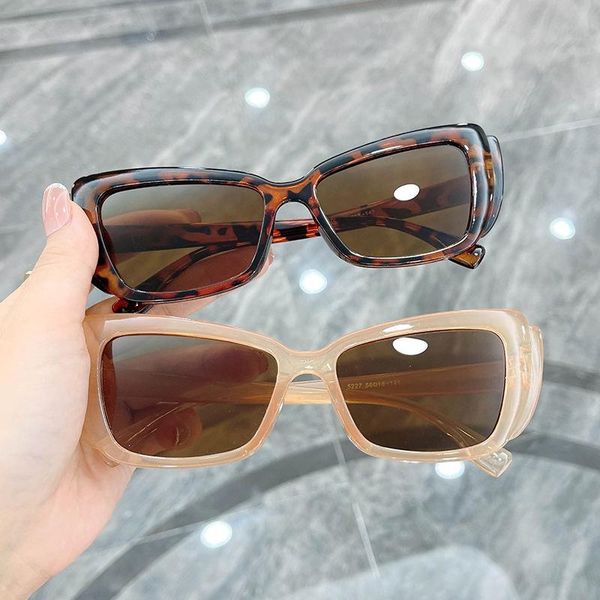 outdoor eyewear vintage women men trending fashion butterfly sunglasses luxury designer cat sun glasses narrow uv400
outdoor eyewear vintage women men trending fashion butterfly sunglasses luxury designer cat sun glasses narrow uv400