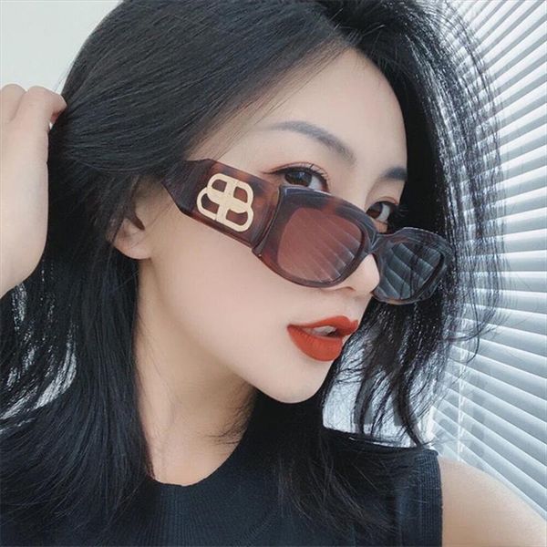 korean sunglasses shades women brand designer fashion glasses goggles high quality, White;black
korean sunglasses shades women brand designer fashion glasses goggles high quality, White;black