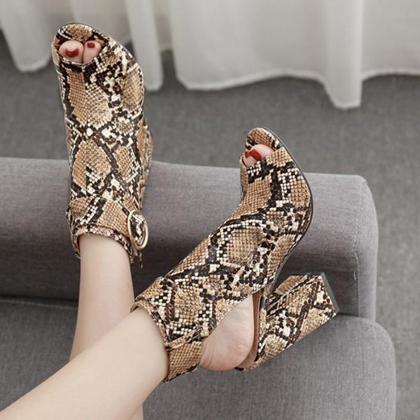 serpentine peep toe sandals women round buckle flipflops chunky ultra high heels slingback runway sandalias over size 35-42, Black
serpentine peep toe sandals women round buckle flipflops chunky ultra high heels slingback runway sandalias over size 35-42, Black