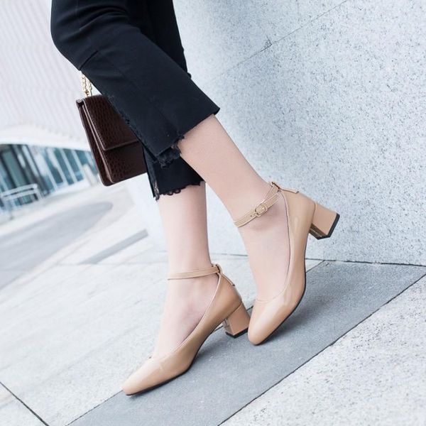 dress shoes oversized ladies high heels women woman pumps oord button highheeled, Black
dress shoes oversized ladies high heels women woman pumps oord button highheeled, Black