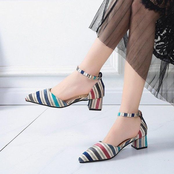 dress shoes women's spring and summer hollow sandals wild cloth thick heel, Black
dress shoes women's spring and summer hollow sandals wild cloth thick heel, Black