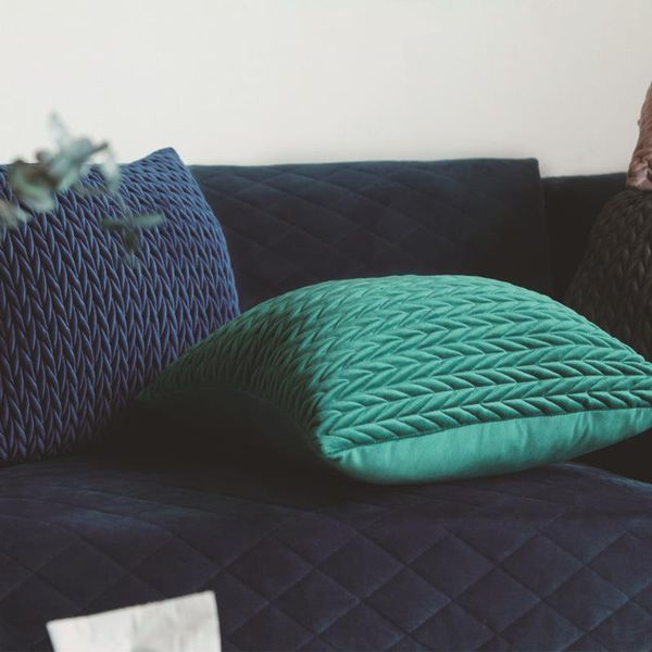 cushion/decorative pillow velvet cushion cover twist embroidered square case 45x45cm sofa home decoration
cushion/decorative pillow velvet cushion cover twist embroidered square case 45x45cm sofa home decoration