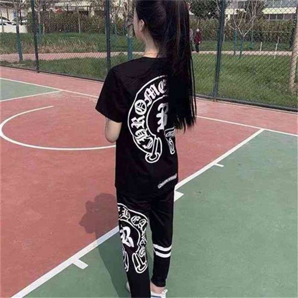luxury design clos net red same spirit the little sister clash heart set of women quick hand kwai short sleeve pants leisure sports two piec, Gray
luxury design clos net red same spirit the little sister clash heart set of women quick hand kwai short sleeve pants leisure sports two piec, Gray