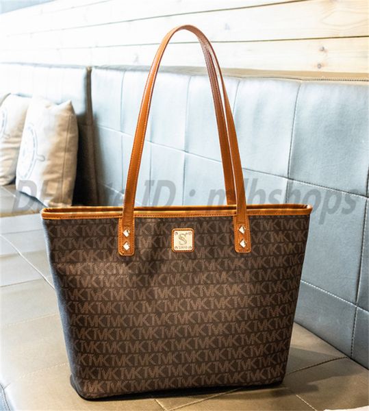 shoulder bags luxurys designers fashion womens crossbody handbags wallets lady clutch vintage print shopping underarm bag purse 2021 totes c
shoulder bags luxurys designers fashion womens crossbody handbags wallets lady clutch vintage print shopping underarm bag purse 2021 totes c