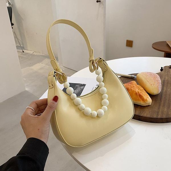 evening bags high-end fashion 2021 women's summer half-moon soft solid mobile phone single shoulder under armpit bag female
evening bags high-end fashion 2021 women's summer half-moon soft solid mobile phone single shoulder under armpit bag female