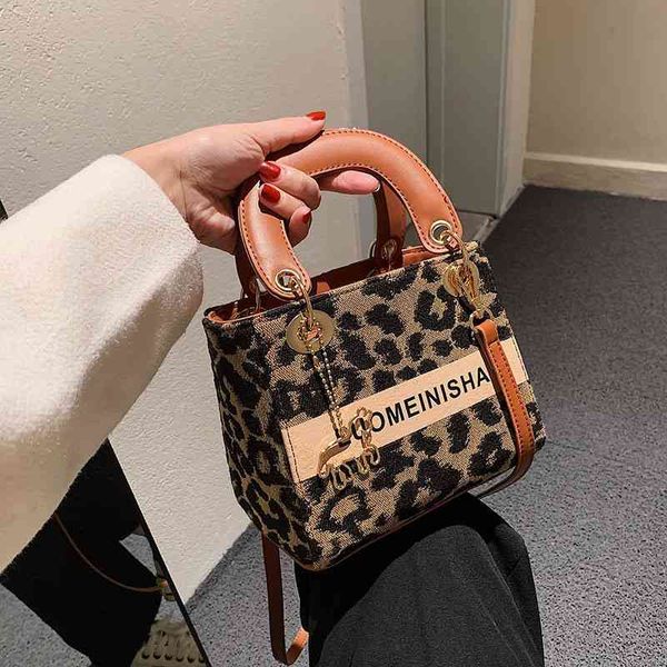 factory store 65% off clearance sale bag women's portable red envelope leopard pattern messenger single shoulder bag simple princess ve
factory store 65% off clearance sale bag women's portable red envelope leopard pattern messenger single shoulder bag simple princess ve