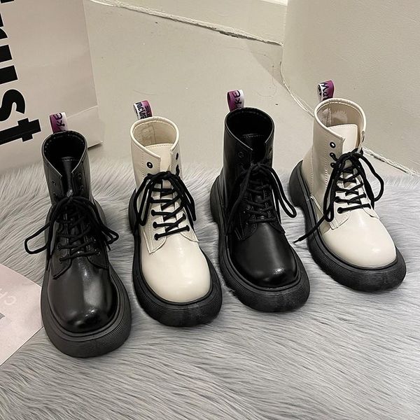 boots in the winter of 2021, retro round-headed women's joker thick heel tie thickened glue., Black
boots in the winter of 2021, retro round-headed women's joker thick heel tie thickened glue., Black