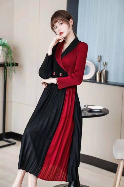 miyake fashion retailers collar fold dress stock, Black;gray
miyake fashion retailers collar fold dress stock, Black;gray