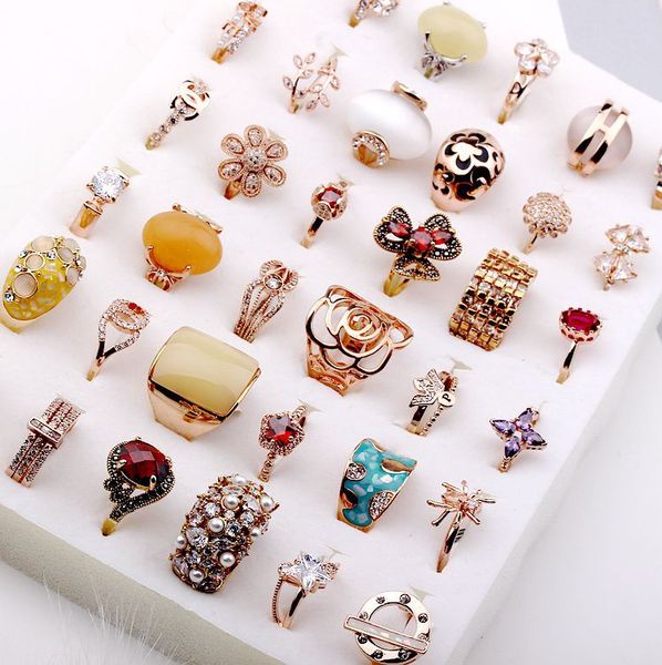 pearl opal gem ring shine light gorgeous crystal zircon rose gold plated simple micro inlaid ring, Golden;silver
pearl opal gem ring shine light gorgeous crystal zircon rose gold plated simple micro inlaid ring, Golden;silver