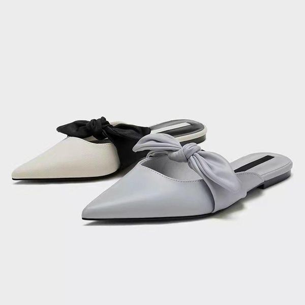 slippers butterfly-knot flat shoes female women summer pantofle slides cover toe mules shallow 2021 scandals rubber pu micr, Black
slippers butterfly-knot flat shoes female women summer pantofle slides cover toe mules shallow 2021 scandals rubber pu micr, Black