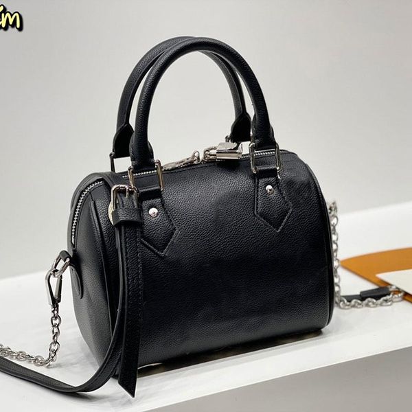 2022 the new classic printed pillow bags women's handbag, diagonal color print, fashion, versatile, large space, european and american, Black;red
2022 the new classic printed pillow bags women's handbag, diagonal color print, fashion, versatile, large space, european and american, Black;red