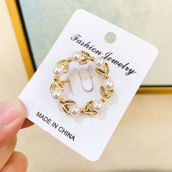 brooch japan and south korea lovely sweet fashion pearl round exquisite anti light suit accessories, Gray
brooch japan and south korea lovely sweet fashion pearl round exquisite anti light suit accessories, Gray