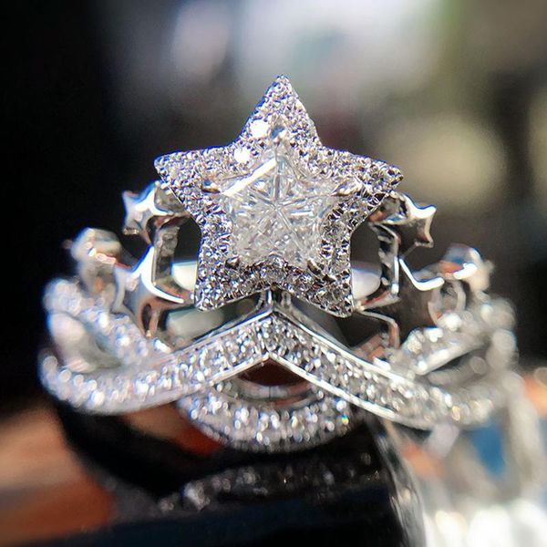 wedding rings luxury star female finger ring shiny mirco pave cubic zirconia crown for women fashion jewelry drop, Slivery;golden
wedding rings luxury star female finger ring shiny mirco pave cubic zirconia crown for women fashion jewelry drop, Slivery;golden