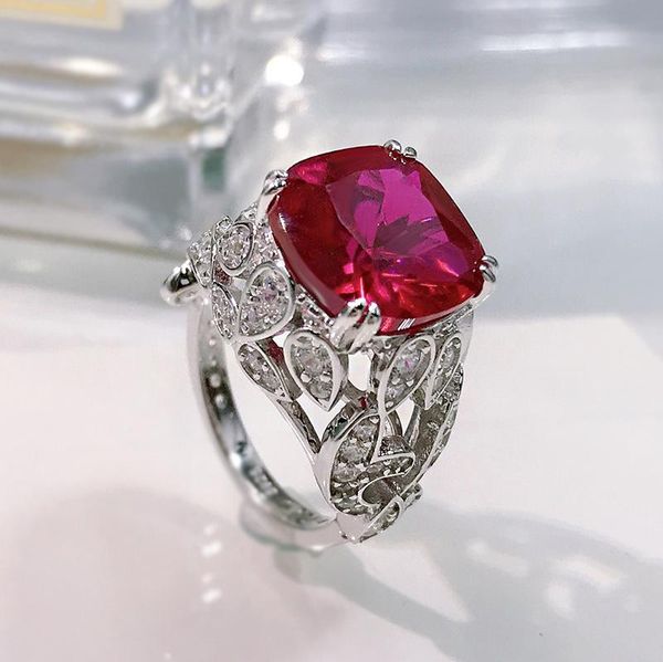 cluster rings 2021 925 sterling silver ring ruby inlaid 12*12 fat square luxury full diamond retro jewelry female 5a zircon, Golden;silver
cluster rings 2021 925 sterling silver ring ruby inlaid 12*12 fat square luxury full diamond retro jewelry female 5a zircon, Golden;silver