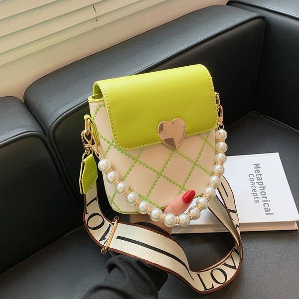 evening bags summer women casual all-match shoulder lingge neon green trendy wide strap beading messenger bucket bag niche handbags
evening bags summer women casual all-match shoulder lingge neon green trendy wide strap beading messenger bucket bag niche handbags