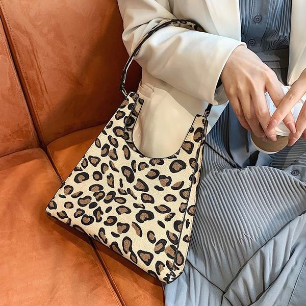 cross body women underarm bag small shoulder bags for 2021 leopard pattern classic handbags and purses women's trend hand
cross body women underarm bag small shoulder bags for 2021 leopard pattern classic handbags and purses women's trend hand