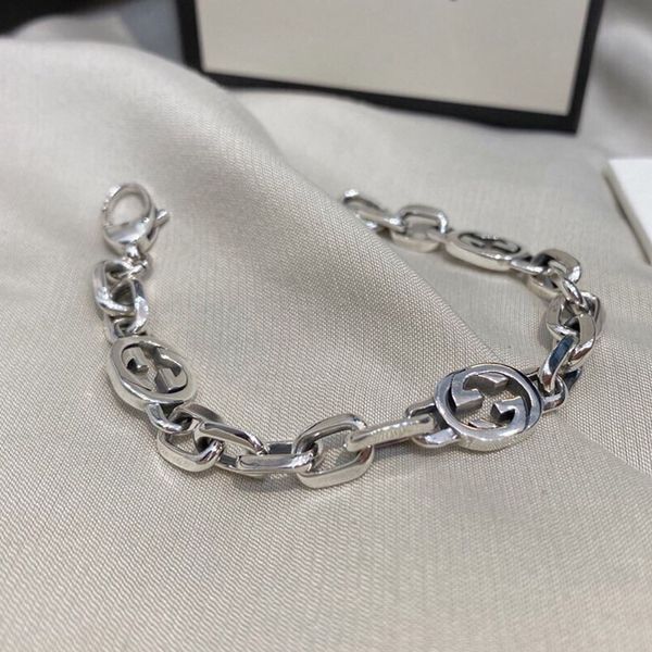 s925 sterling silver interlocking fashion bracelet exclusive fine jewel, Golden;silver
s925 sterling silver interlocking fashion bracelet exclusive fine jewel, Golden;silver