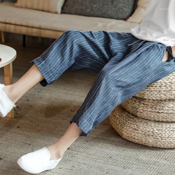 men's pants capris cotton mid waist youth thin breathable comfortable stripe multi pocket shorts, White;black
men's pants capris cotton mid waist youth thin breathable comfortable stripe multi pocket shorts, White;black