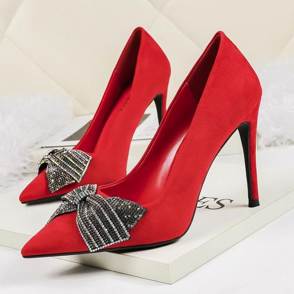 dress shoes korean sweet high heel stiletto shallow mouth pointed suede bowknot women's wedding, Black
dress shoes korean sweet high heel stiletto shallow mouth pointed suede bowknot women's wedding, Black
