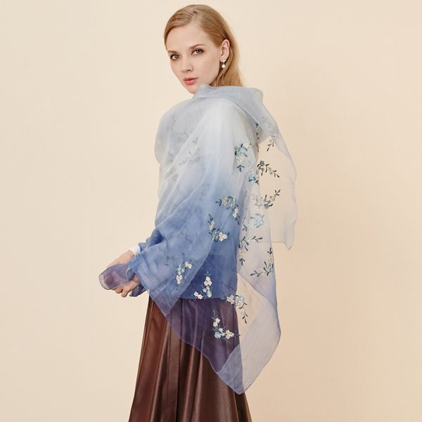 spring and summer 2021 women's new silk wool scarf embroidered gradient sunscreen shawl, Blue;gray
spring and summer 2021 women's new silk wool scarf embroidered gradient sunscreen shawl, Blue;gray