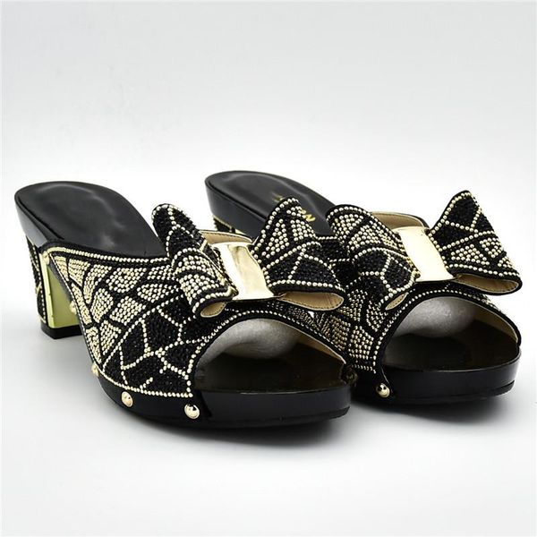 dress shoes latest designer women luxury 2021 african decorated with rhinestone pumps high heels wome, Black
dress shoes latest designer women luxury 2021 african decorated with rhinestone pumps high heels wome, Black