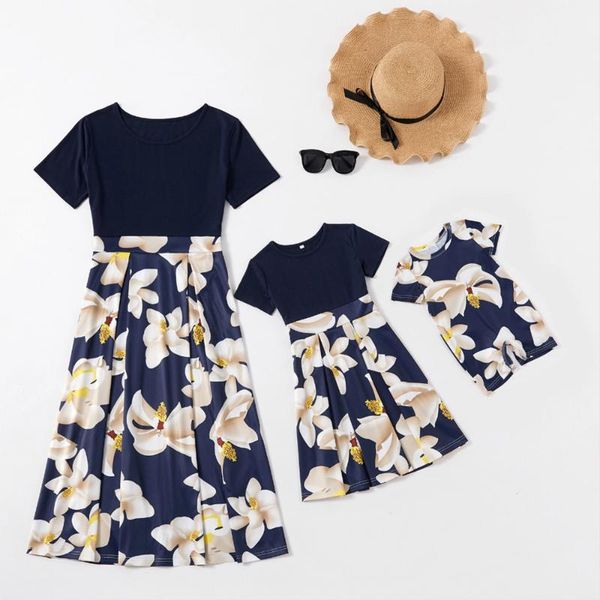 family matching outfits summer floral printing mother and girl dresses dress short sleeves mom kid baby, Blue
family matching outfits summer floral printing mother and girl dresses dress short sleeves mom kid baby, Blue