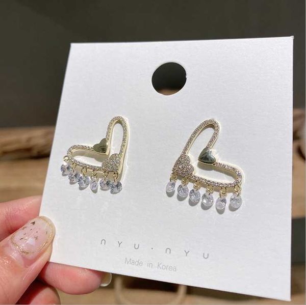 stud women micro-set zircon crystal tassels love fashion ladies earrings, Golden;silver
stud women micro-set zircon crystal tassels love fashion ladies earrings, Golden;silver