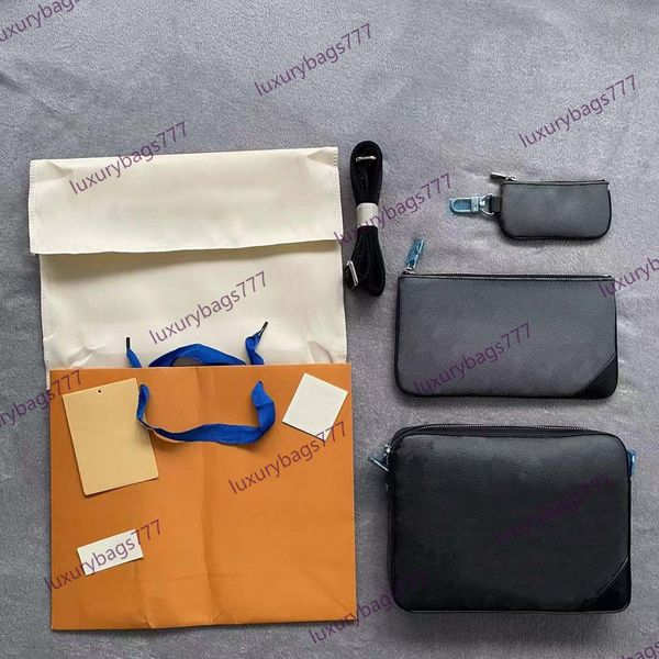luxurys designers trio bags l 69new honeysuckle men's three-piece satchel 433 messenger small postman bag for slanting suitable the fas
luxurys designers trio bags l 69new honeysuckle men's three-piece satchel 433 messenger small postman bag for slanting suitable the fas
