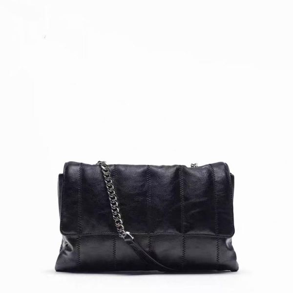 evening bags fashion women shoulder bag large capacity purses luxury leather lady crossbody metal chain designer handbag casual
evening bags fashion women shoulder bag large capacity purses luxury leather lady crossbody metal chain designer handbag casual