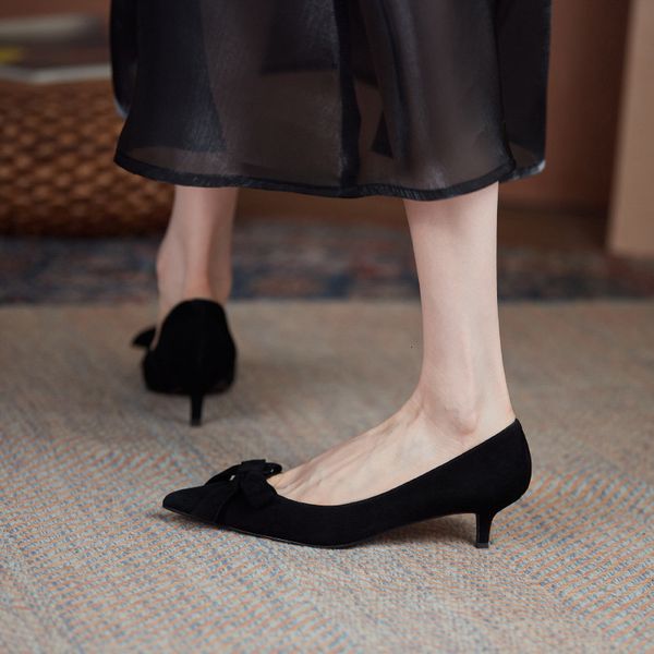 luxury dress shoes korean bow pointed shallow mouth single sho women's thin 2021 summer and autumn leather frosted high heels, Black
luxury dress shoes korean bow pointed shallow mouth single sho women's thin 2021 summer and autumn leather frosted high heels, Black
