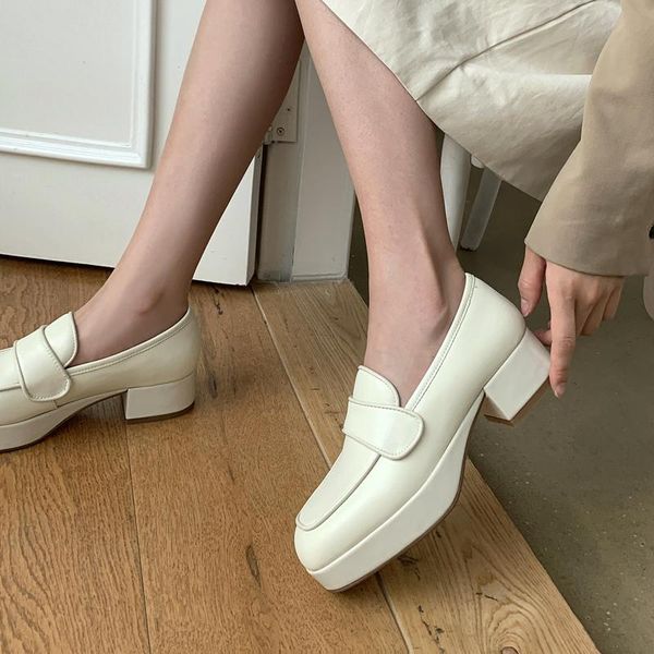 dress shoes the spring of 2021 rejects mediocre niche platform shoes, which can be worn in summer, Black
dress shoes the spring of 2021 rejects mediocre niche platform shoes, which can be worn in summer, Black