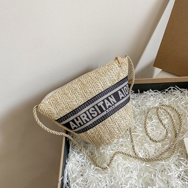 luxury handbags 2021 new korean mini women's woven embroidery bucket bag summer versatile one shoulder messenger bag
luxury handbags 2021 new korean mini women's woven embroidery bucket bag summer versatile one shoulder messenger bag