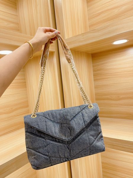 2021 loulou puffer denim flap bag luxury designer women totes handbag purse frosted cowboy shoulder bags crossbody clutch gold chain wallet
2021 loulou puffer denim flap bag luxury designer women totes handbag purse frosted cowboy shoulder bags crossbody clutch gold chain wallet
