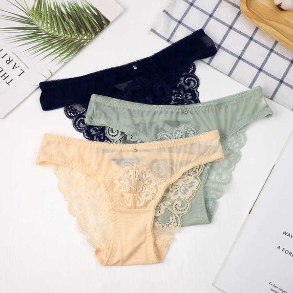 panties single large women lace breathable underwear low waist thin briefs, Black;pink
panties single large women lace breathable underwear low waist thin briefs, Black;pink
