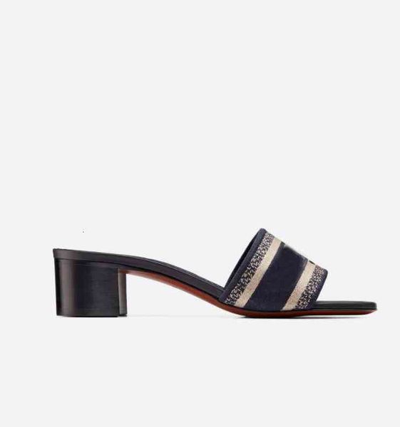 wholesale summer 21s dway slides women's sandals embroidery d-straps slipper chunky heels comfort beach flop flip fashion outdoor genui, Black
wholesale summer 21s dway slides women's sandals embroidery d-straps slipper chunky heels comfort beach flop flip fashion outdoor genui, Black