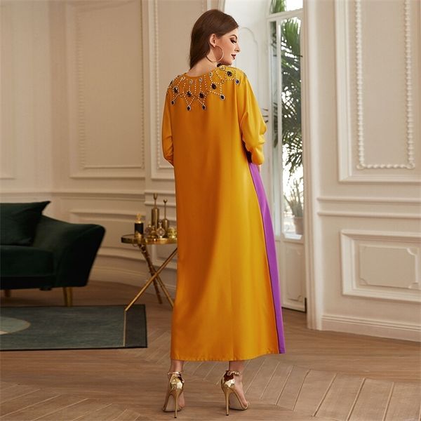 eid mubarak robe satin muslim abaya dubai turkey hijab dress femme islam musulman de mode dresses for women plus size clothing, Red
eid mubarak robe satin muslim abaya dubai turkey hijab dress femme islam musulman de mode dresses for women plus size clothing, Red