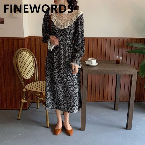 casual dresses fiords spring vintage neck lace splicing floral dress flare sleeve elegant printed korean gentlewomen midi party, Black;gray
casual dresses fiords spring vintage neck lace splicing floral dress flare sleeve elegant printed korean gentlewomen midi party, Black;gray