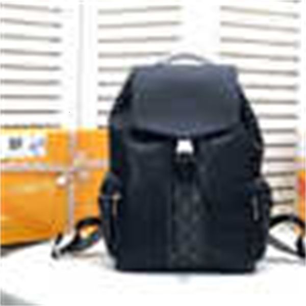 new bag oxidized messenger style outdoor backpack men's backpacks fashion women shows leather business totes m30417 m3
new bag oxidized messenger style outdoor backpack men's backpacks fashion women shows leather business totes m30417 m3