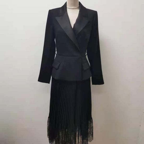 dress fake two-piece women midi dress ladies 2021 sleeve stitching suit dresses pleated lace black notched long robes, Black;gray
dress fake two-piece women midi dress ladies 2021 sleeve stitching suit dresses pleated lace black notched long robes, Black;gray