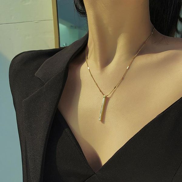 necklace with long chain shell pendant for women steel and titanium luxury collarbone jewelry 2021 necklaces, Silver
necklace with long chain shell pendant for women steel and titanium luxury collarbone jewelry 2021 necklaces, Silver